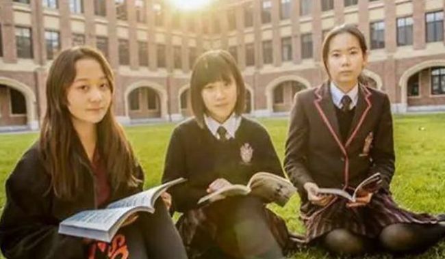 95后科研新星簡(jiǎn)歷曝光，4個(gè)博士2個(gè)博后，官方暫停與其聘任關(guān)系