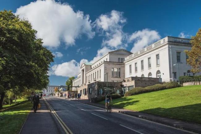 最適合國內雙非學生去沖的幾所英國QS前百學校!